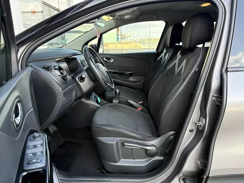 Renault Captur Zen Energy dCi Eco2 S&S 90cv 90 CV Manual